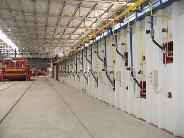Firing system with gas side burners