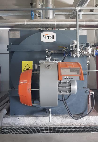 OVERHEATED WATER BOILER AND GAS BURNER